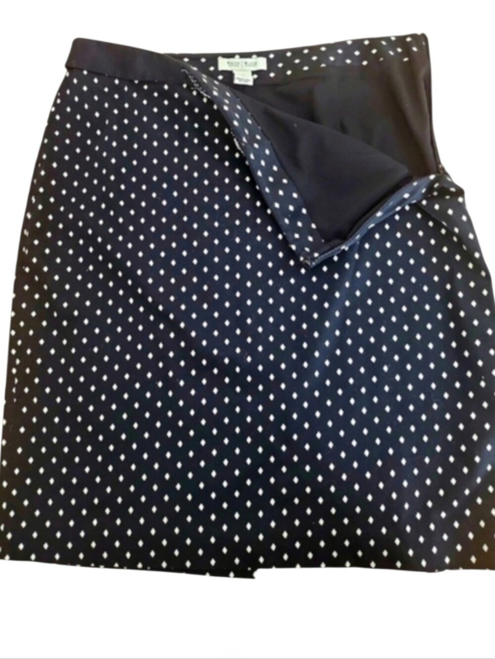 White House Black Market Black & White Diamond Print Skirt – Size 12 - Picture 5 of 8